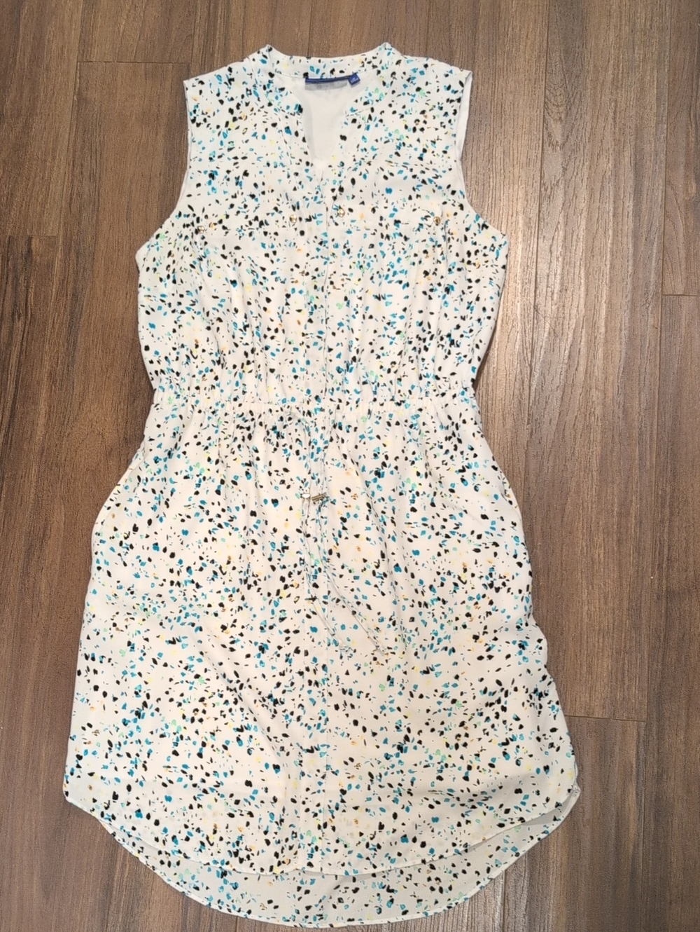 Apt. 9 White Sleeveless Dress with Blue, Black & Yellow Speckle Print
